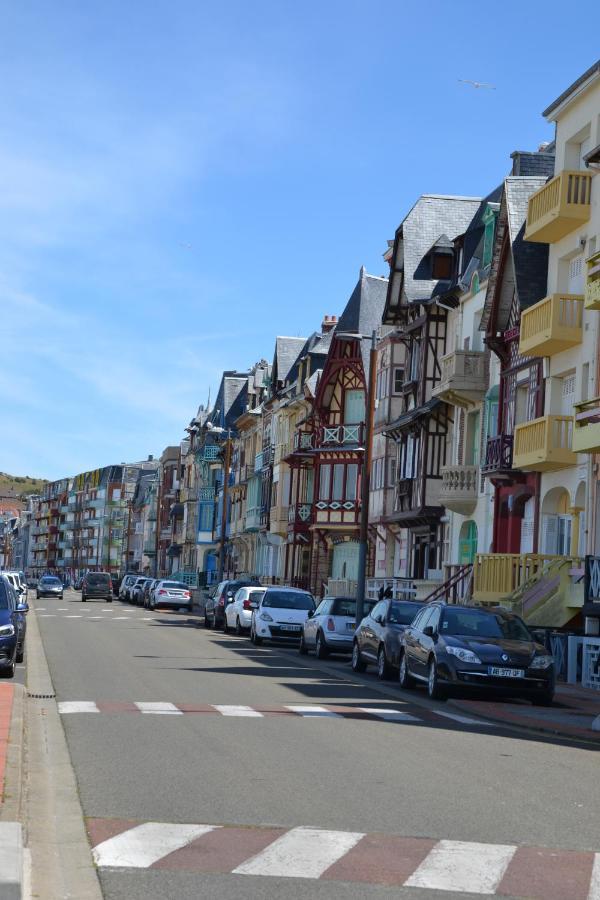 B&B Hotel Le Treport Friville Luaran gambar