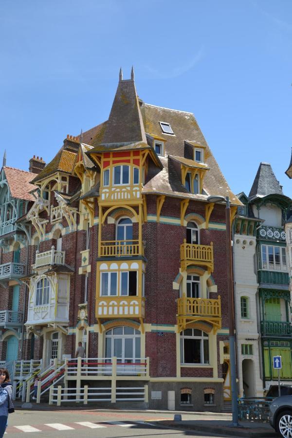 B&B Hotel Le Treport Friville Luaran gambar