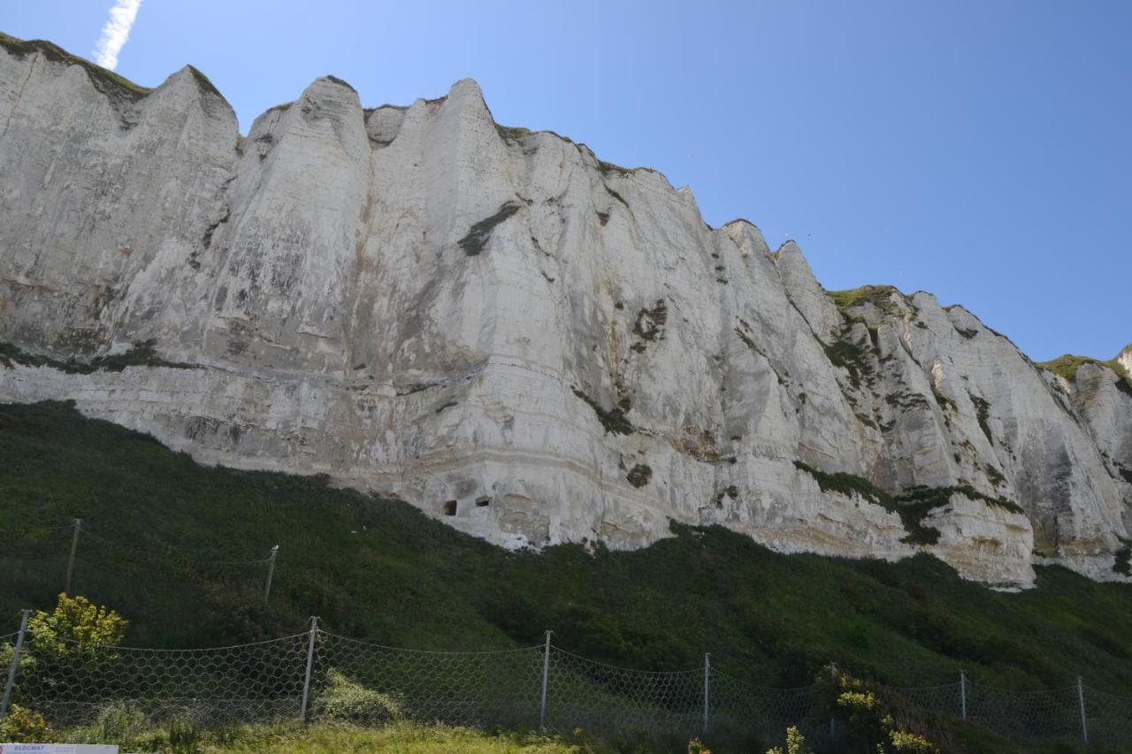 B&B Hotel Le Treport Friville Luaran gambar